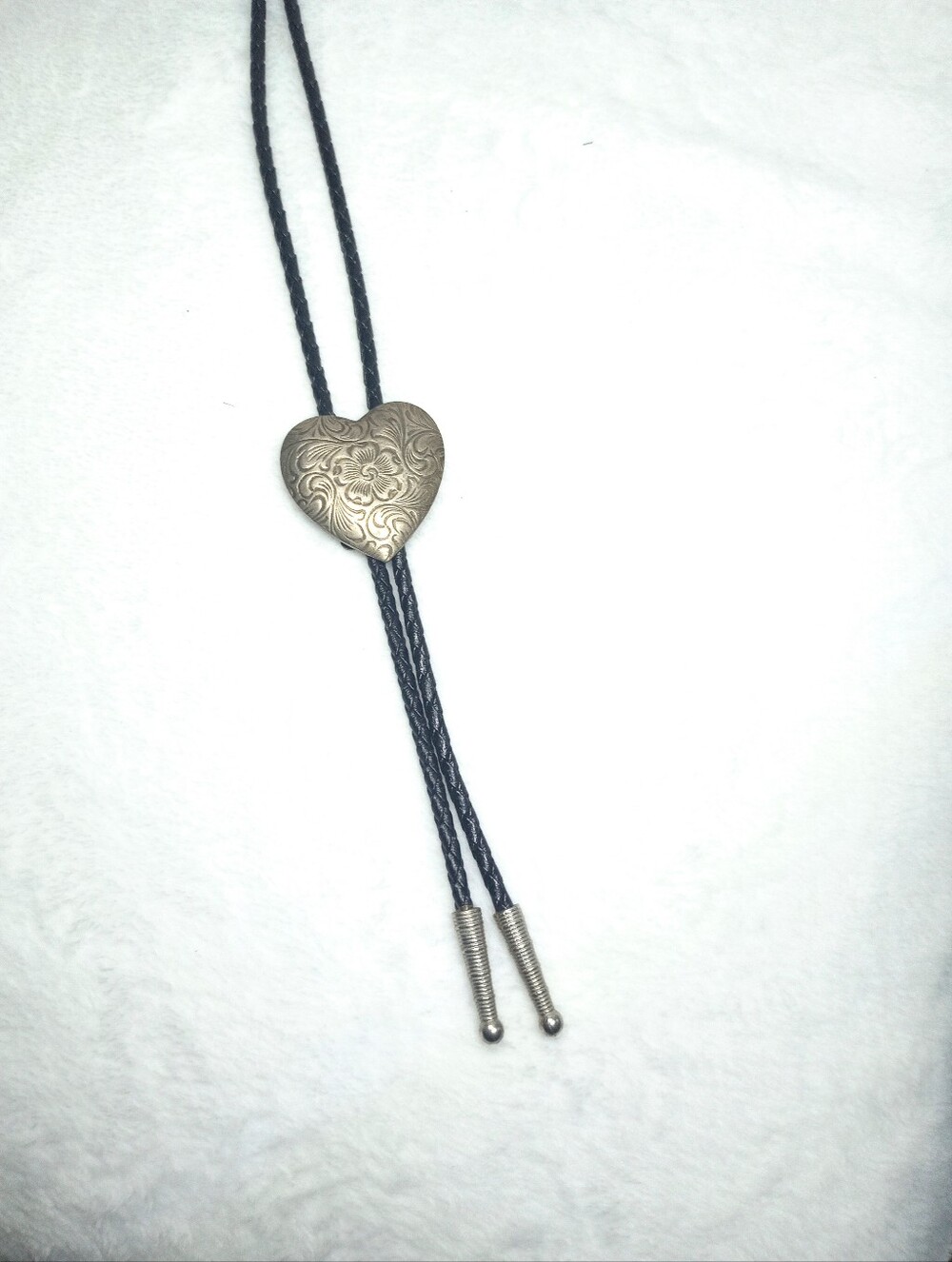 Western Cowboy Bolo Tie Leather Strap Silver Heart Floral Scroll 34" VTG Country